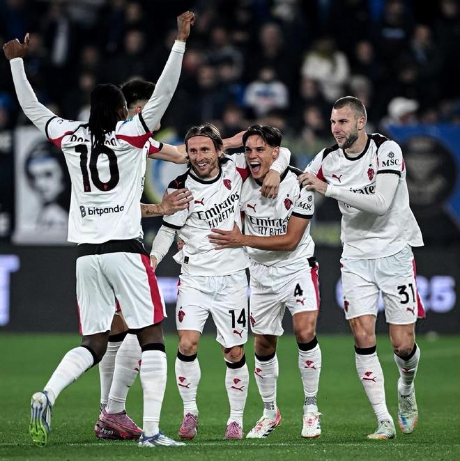 [德甲]第32轮：莱比锡3-3拜仁慕尼黑 集锦