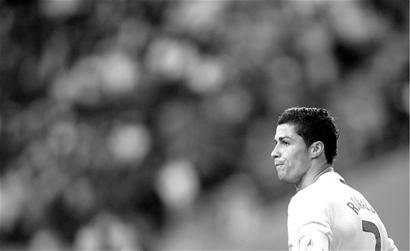 诈骗必受法律制裁！盼之与孝警阿特共建游戏安全屏障