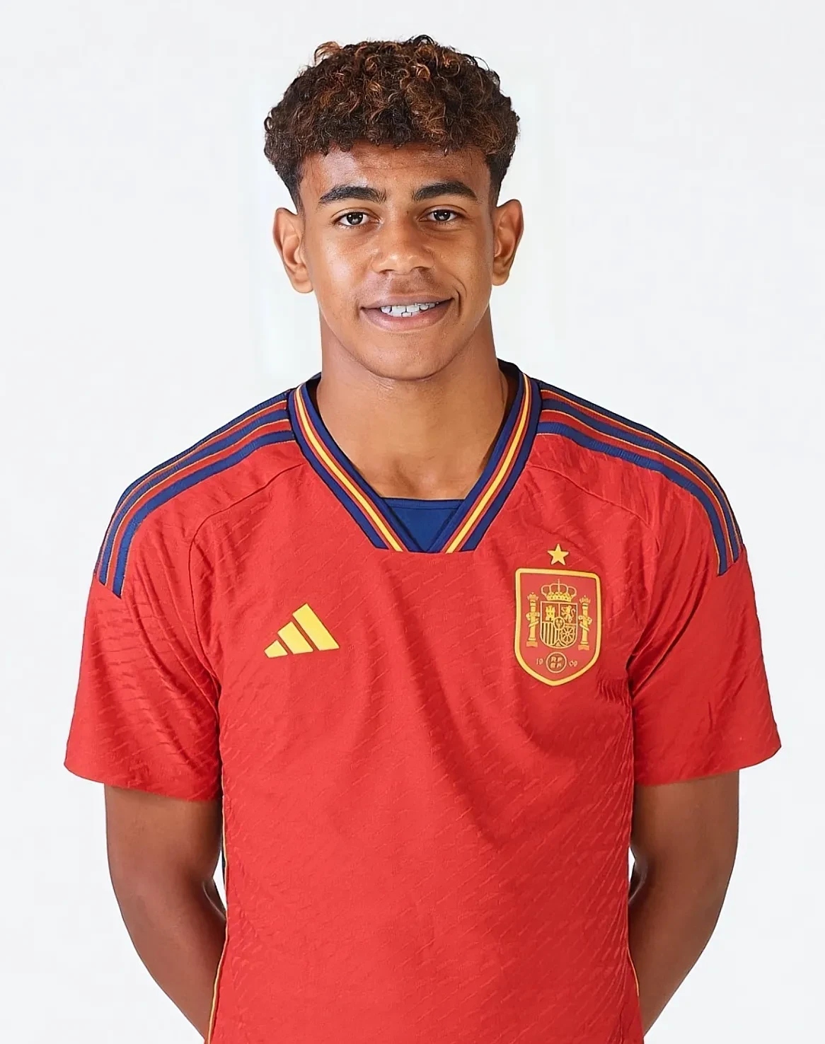 继续低迷13中4，火箭队4号位打没信心，卡佩拉跌出轮换，交易太阳赚了