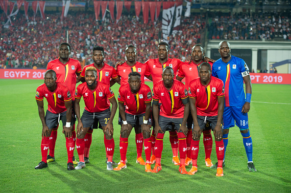 NBA最新排名揭晓！湖人岌岌可危，凯尔特人双双爆冷，快船迎来连胜喜讯